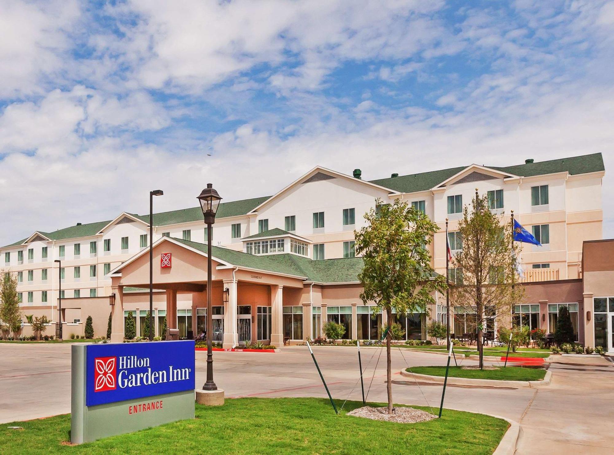 Hilton Garden Inn Midland Ngoại thất bức ảnh