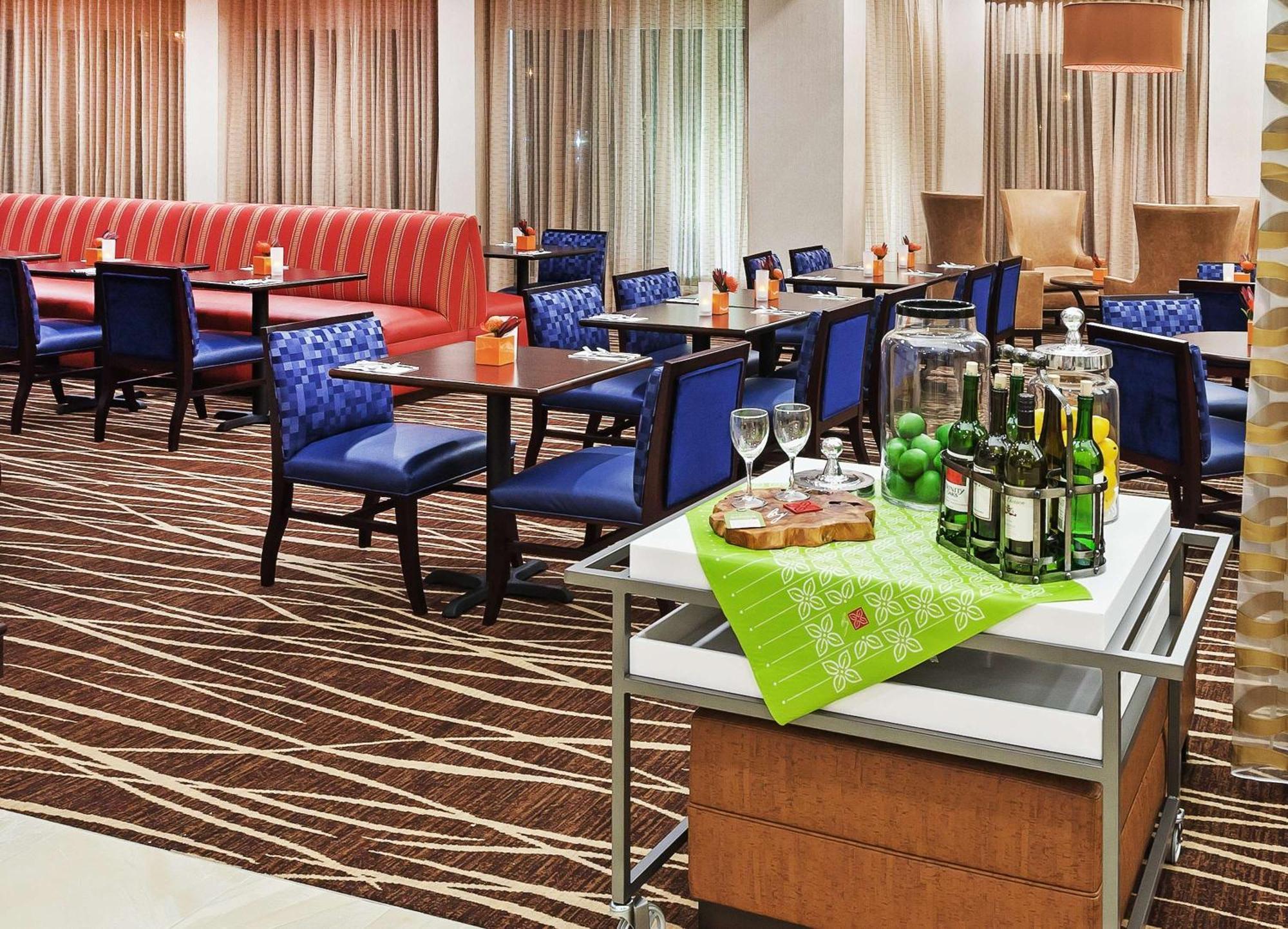 Hilton Garden Inn Midland Ngoại thất bức ảnh